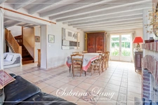 A true haven of peace with breathtaking views over the valley – Type 7 family home in Vendières (02)