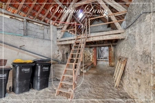 Maison à vendre 7 pièces LE MESNIL SUR OGER (51) - 149m² - Cour - Ancien gîte - Dépendance et Caveau