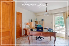 ✨ For Sale: Elegant Prestigious Millstone Property - 214 m² on 2508 m² of Land ✨