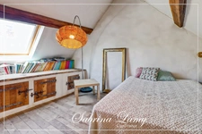 CHARACTERFUL COUNTRY HOUSE – 201 SQM – SPACIOUS ROOMS – 3 SUITES – 898 SQM PLOT – FROMENTIÈRES