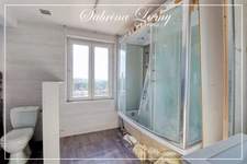 Maison à vendre 7 pièces à Chartèves de 180m² A RENOVER