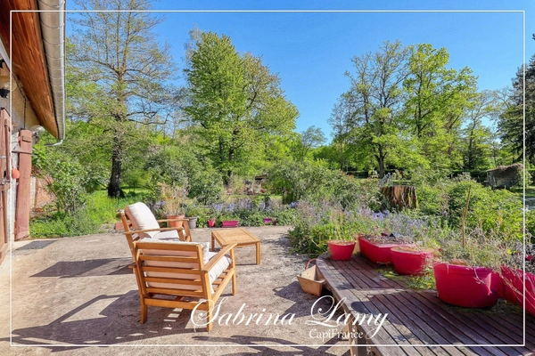 Maison à vendre 6 pièces MONTMORT LUCY (51) - terrain 8370m² - Confort plain-pied