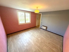 Maison à vendre 6 pièces PARAY LE MONIAL (71)
