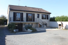 Dpt Vienne (86), à vendre POITIERS maison de 155 m² - Terrain de 1 200,00 m² 