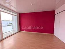 Appartement à louer 4 pièces CENON (33)