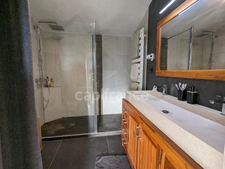 Dpt Gironde (33), à vendre ENTRE-DEUX-MERS maison 8 pièces de 203m²