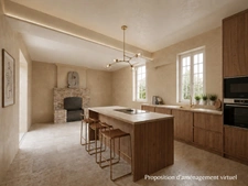 Grande maison en pierre à fort potentiel