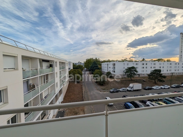 Appartement à louer 4 pièces CENON (33)