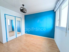 Appartement à louer 4 pièces CENON (33)