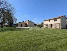 Maison à vendre 4 pièces AMBARES ET LAGRAVE (33)