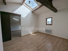 Maison à vendre 4 pièces AMBARES ET LAGRAVE (33)