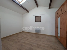 Maison à vendre 4 pièces AMBARES ET LAGRAVE (33)