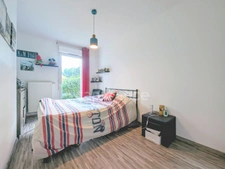 Appartement à vendre 3 pièces BORDEAUX CHARTRONS (33) - Jardin, terrasse, parking et cellier