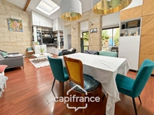 On the outskirts of Bordeaux/Talence (33), in the Caudérès district, a house renovated by an architect with a garden.