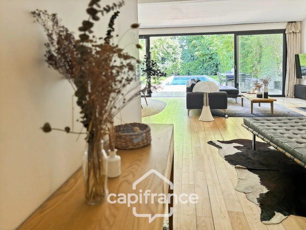 TALENCE (33)-Quartier St Genes - Maison Jardin, Piscine Renovation de qualité