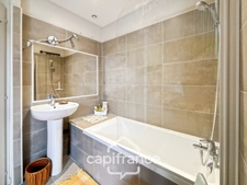 Bordeaux / Quartier St Michel - Apt T4/Duplex 