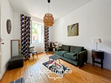 BORDEAUX (33) Charming house near Nansouty – quality renovation, exterior not overlooked