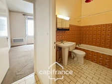 BORDEAUX/Quartier St SEURIN / T2 libre
