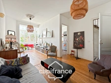 BORDEAUX (33) Charming house near Nansouty – quality renovation, exterior not overlooked