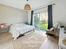 For sale, SADIRAC (33), 20 minutes from BORDEAUX, single-storey house, bright, four bedrooms