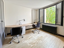 TALENCE (33) - St Genes district - House with garden and swimming pool - High-quality renovation