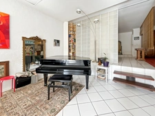 Dpt Gironde (33), BORDEAUX / CHARTRONS Apt / Loft 134m², lumineux, sans vis à vis
