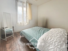 BORDEAUX/St SEURIN district/ Bright 1-bedroom apartment for sale 