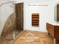 Gironde department (33), for sale in VILLENAVE D'ORNON, 2-bedroom apartment with terrace and two parking spaces 