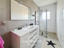 A vendre, SADIRAC (33) à 20min de BORDEAUX, Maison plain-pied, lumineuse, quatres chambres