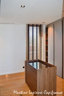  Vaste demeure contemporaine de 350 m², vue époustouflante, piscine à débordement.