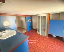 In the heart of the village, charming house with enclosed garden