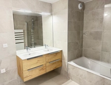 Dans un environnement Zen, apaisant et inspirant, Villa sur le toit spacieuse, lumineuse et confortable