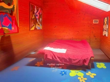 In the heart of the village, charming house with enclosed garden