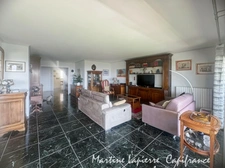 Close to Mont Faron, beautiful bare ownership apartment