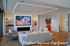  Vaste demeure contemporaine de 350 m², vue époustouflante, piscine à débordement.
