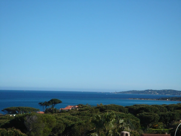 Très belle vue mer pour cet appartement idéal pour les vacances