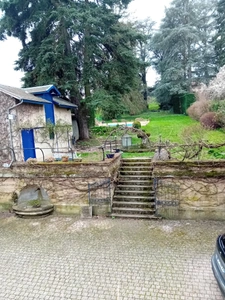 Near Charly, a manor house dating from the beginning of the 20th century.