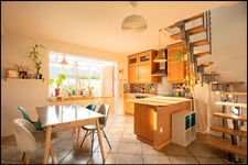 Dpt Hauts de Seine (92), à vendre MALAKOFF maison 4 pièces de 70M2 - Terrain de 48m2  