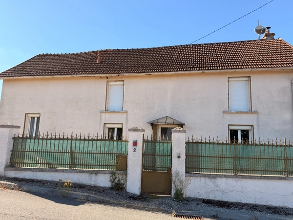 Maison à vendre 6 pièces LAMARCHE SUR SAONE (21)