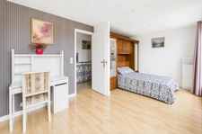 Maison à vendre 10 pièces avec piscine a MONTFERMEIL (93)