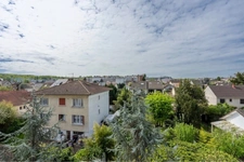 Appartement à vendre T 3 , 55 m2 a LIVRY GARGAN (93)