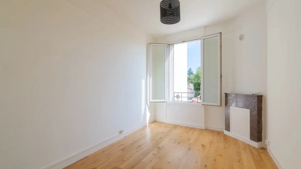 Appartement T1 à vendre a LIVRY GARGAN (93)