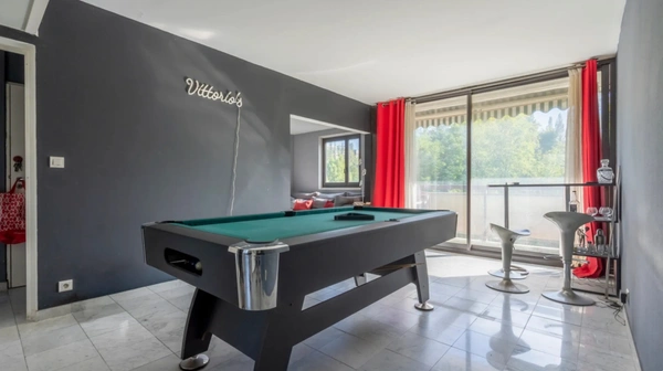 Appartement  T5 à vendre a CLICHY SOUS BOIS (93)