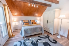 Dpt  (73), à vendre Villa à Montagnole avec grand terrain et nombreuses annexes