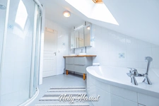 Maison à vendre 8 pièces SAINT ALBAN LEYSSE (73) - SPACIEUSE VILLA FAMILIALE AVEC PISCINE
