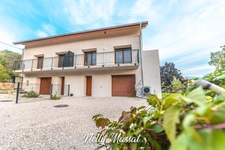 Maison à vendre 5 pièces CHAPAREILLAN (38) - Maison de village 160 M2 - 