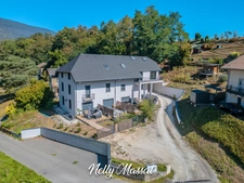 Appartement à vendre 4 pièces LA MOTTE SERVOLEX (73) - Triplex récent avec jardin et stationnement