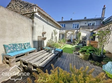 Dpt Deux Sèvres (79), à vendre THOUARS maison P6 de 168 m² - Terrain de 345,00 m² 