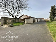 Propriété 12 pièces proche de THOUARS (79) un lieu d’exception.