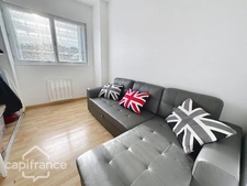 Family home requiring no work - 112 m2 – 3 bedrooms + office – Large garage and garden – No playground